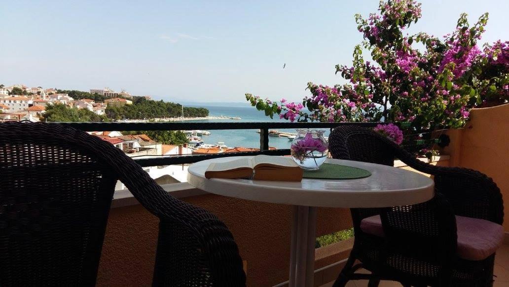 Apartmani Kontic บาชกาโวดา ภายนอก รูปภาพ